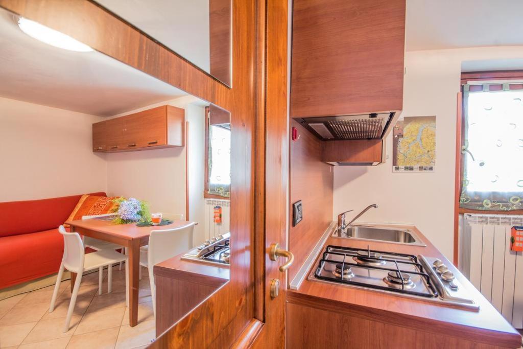 Apartment Just Close To The Lake In 벨라지오 외부 사진