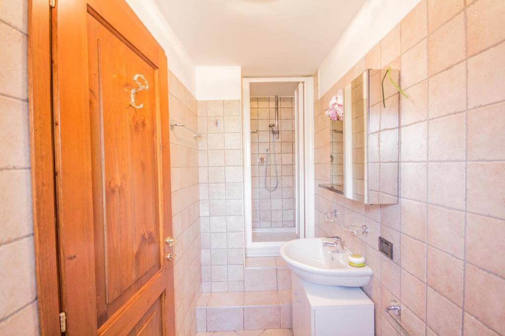 Apartment Just Close To The Lake In 벨라지오 외부 사진